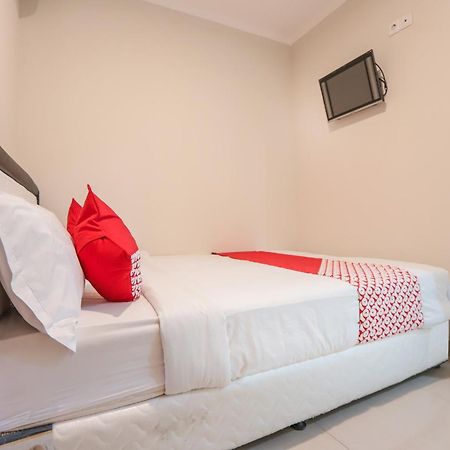 Oyo 387 Alfa Guest House Tegal  Exteriér fotografie