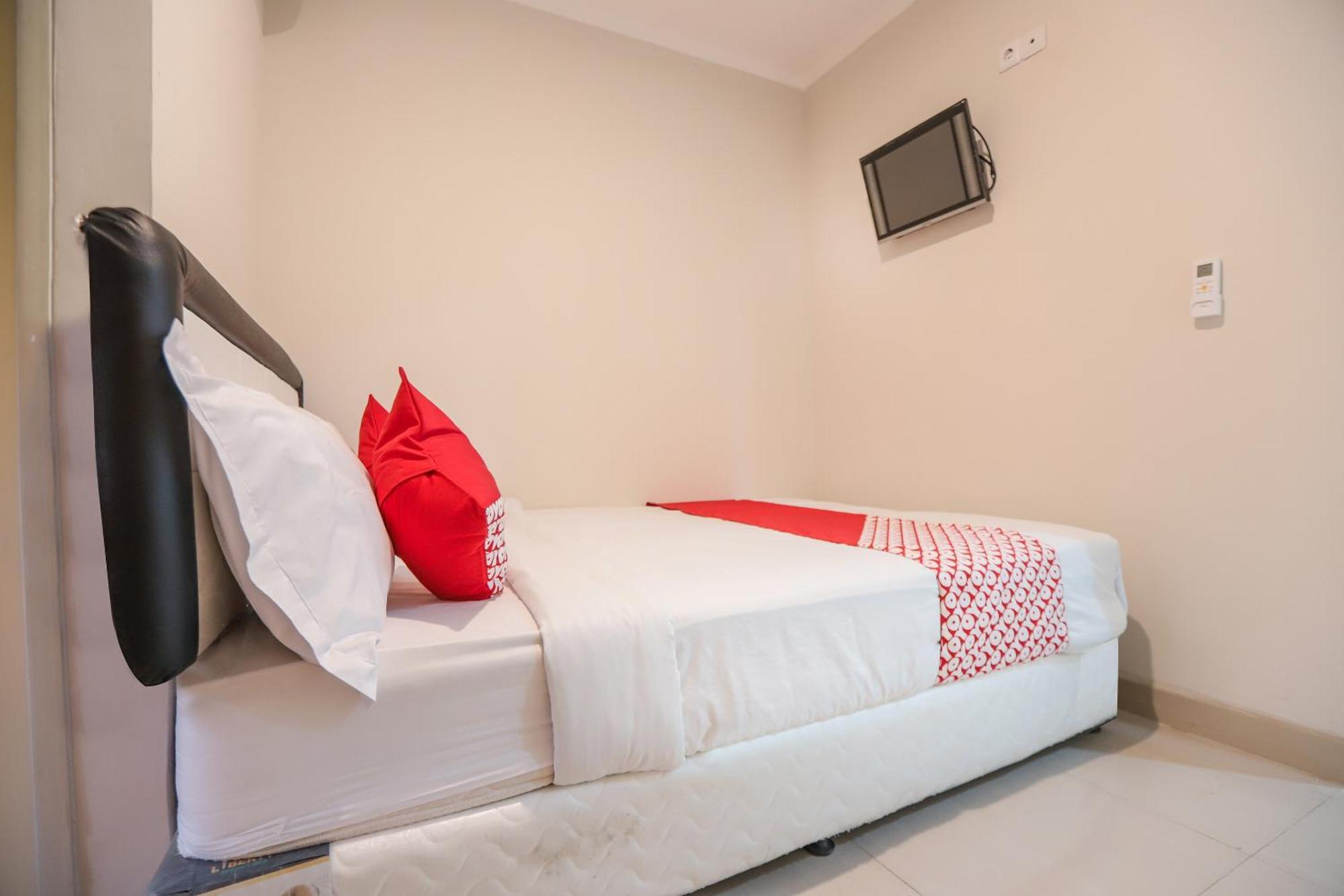 Oyo 387 Alfa Guest House Tegal  Exteriér fotografie